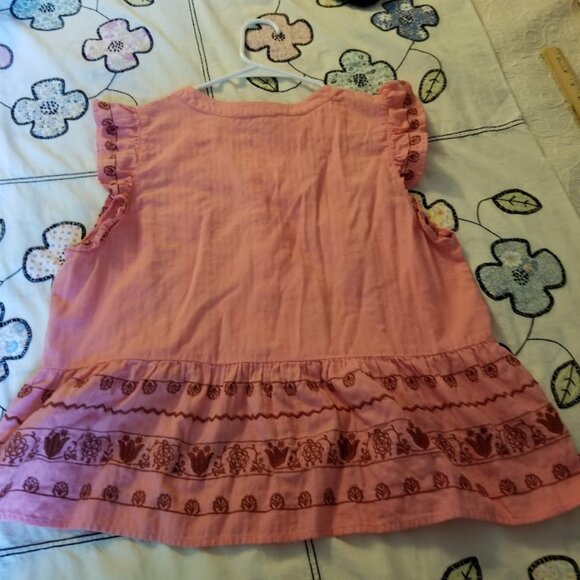 Loft Pink Floral Embroidered Henley Peplum Shell Size Medium - Picture 7 of 9